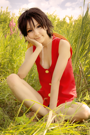 fem_luffy_by_redcappy-d5dk70x