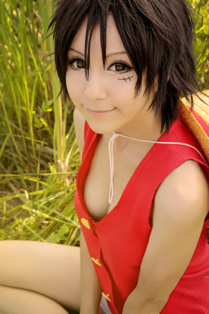 fem_luffy_by_redcappy-d5dk6cz