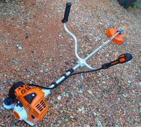 スチール 草刈機 FS 25C 24.1cc