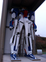 道の駅『久米の里』のガンダム