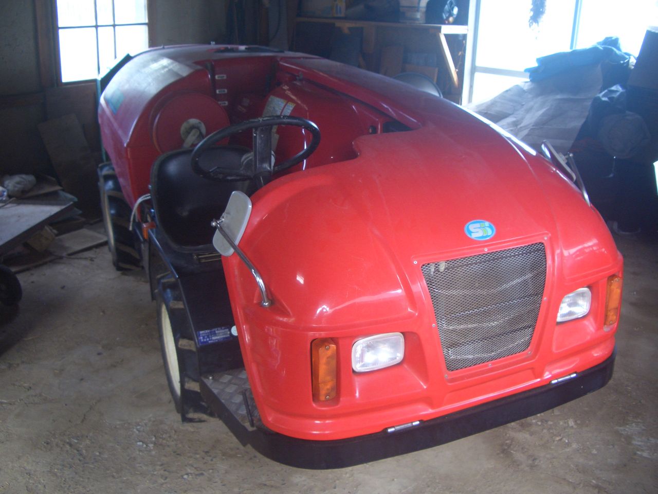 真っ赤なｽﾎﾟｰﾂｶｰ