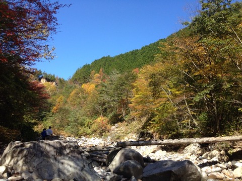 2015-10-18-11-58-49