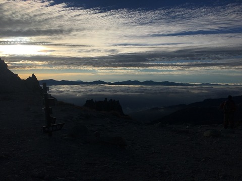 2016-10-10-06-36-45
