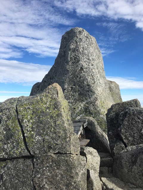 2016-10-10-08-00-03