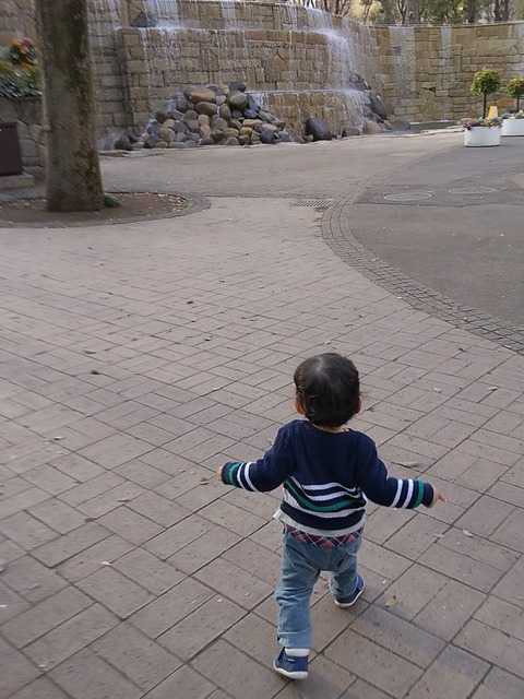 19-04-06-19-12-13-230_deco