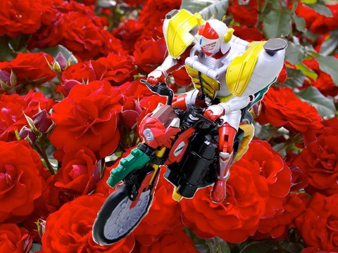 Amazon.co.jp: 仮面ライダー鎧武 (ガイム) ロックビークル02
