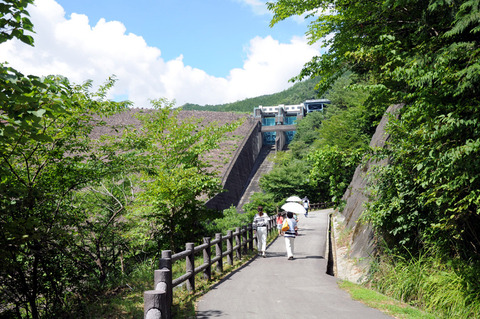 dam_05