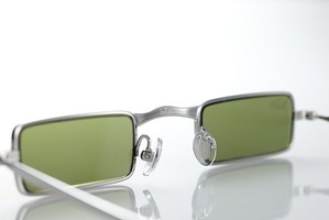 bg_038a_back