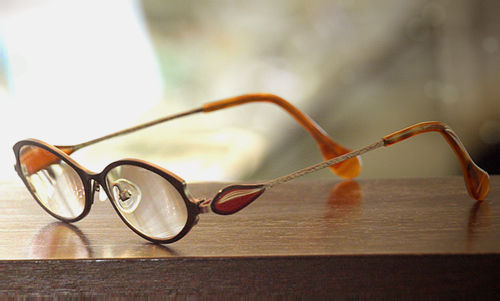 FLEYE by AKITTO “loy”