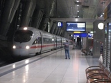 MAR06 FRANKFURT AIR PORT��