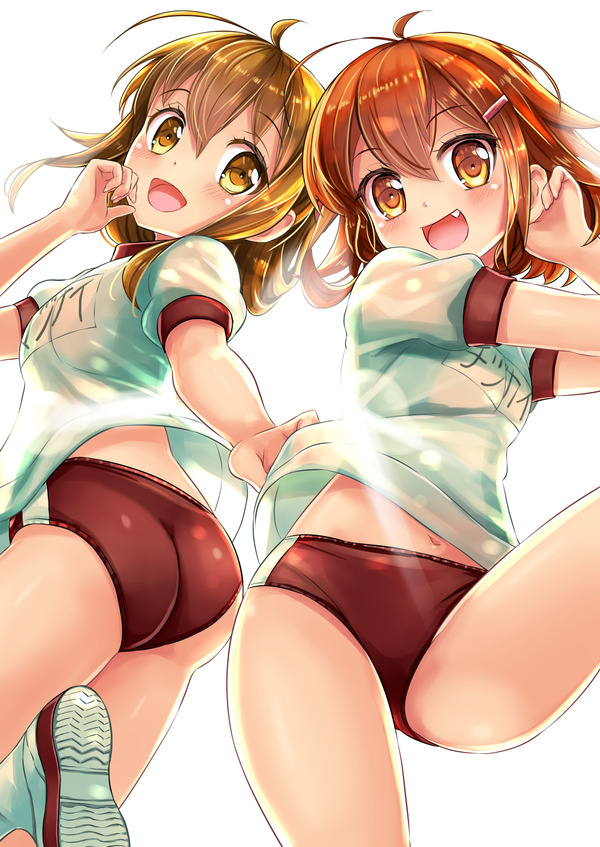 雷 電 ブルマ