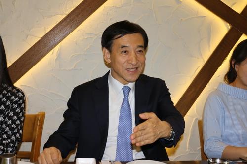 韓国中銀総裁「日本との通貨スワップ再開に向け努力する」