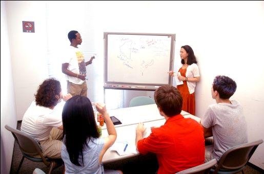 国立大学協会「受入留学生や外国人教員の比率を２０２０年までに倍増」