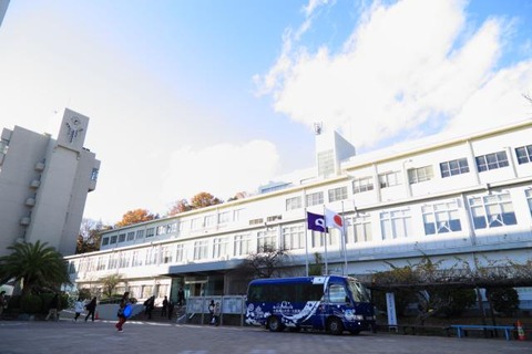 大阪青山大学