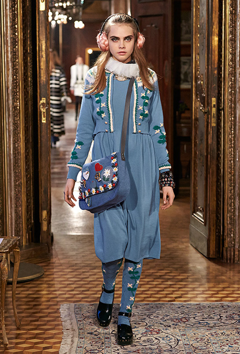 CHANEL_2015_Metiers_d_Art_Paris_Salzburg_collection_38