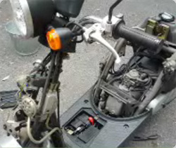 原付補完計画、「トゥディ」をEVA初号機に改造してみた