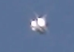 さすがメキシコ、怪しすぎる波動砲搭載のダイナミックＵＦＯ