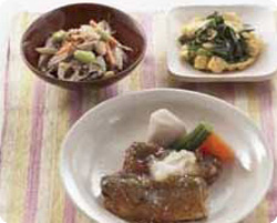 セブンイレブンが学校給食事業に参入、北海道、埼玉などで来年から導入予定