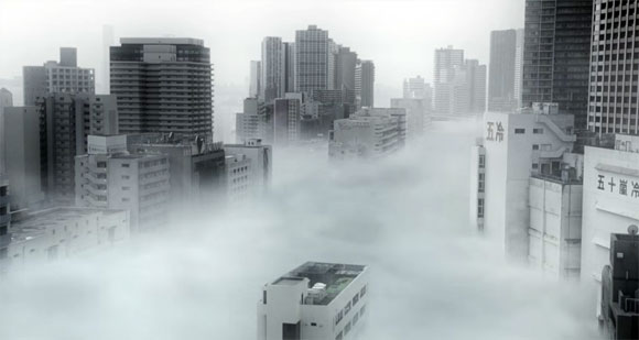 これが東京？霧に包まれた東京は世にも幻想的だった。