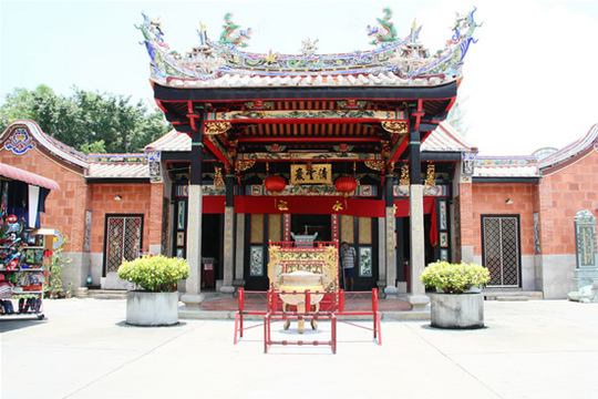 Snake-Temple-Penang2