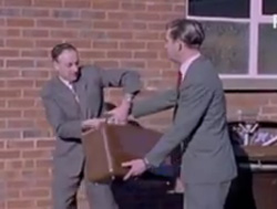 限りなく暗器に近い1961年型盗難防止機能付アタッシュケース（イギリス）