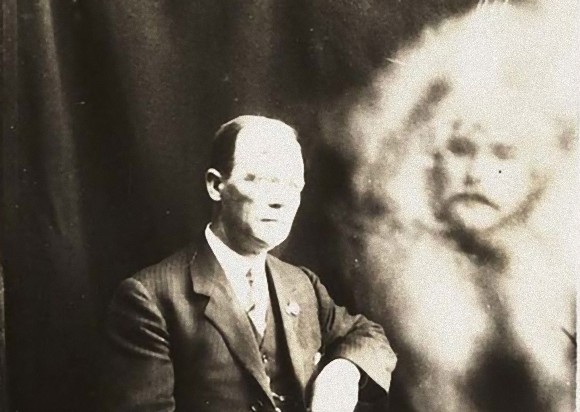 怖いよ。怖すぎるよ。第一次世界大戦前後に撮影された心霊写真（イギリス）