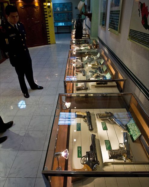 mexico_drug_lords_seized_08