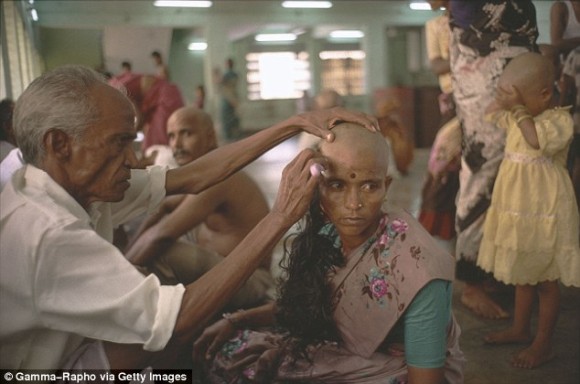 インド人女性が神に捧げた髪。あの人毛高級エクステに関する舞台裏。