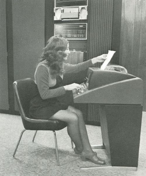 retro_office_22