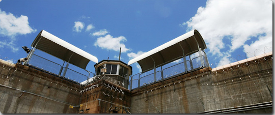 写真で巡る、世界の刑務所博物館ツアー