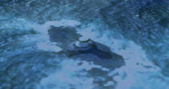 スリランカで多発するUFO目撃情報、水中にUFO基地のようなものまで確認される。