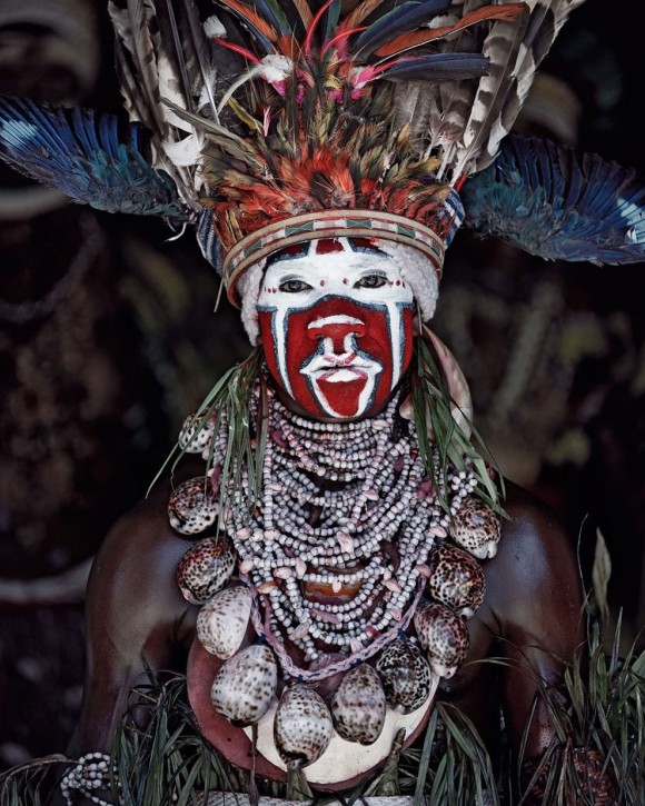 ゴロカ族(インドネシア+パプアニューギニア)の民族衣装