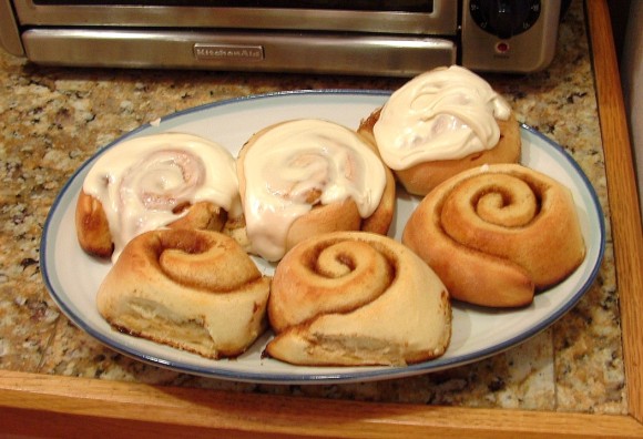 cinnamon-rolls5_e