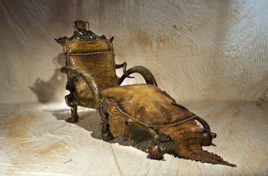 amazing-furniture-animal-32