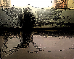 廃校舎の3階に潜んでいた物悲しい男性の霊