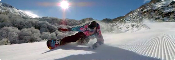 人類が自然に挑む高画質アドベンチャー映像「People Are Awesome 2011」