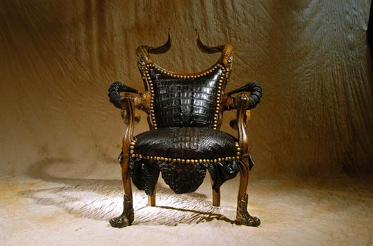 amazing-furniture-animal-08