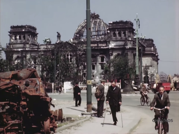 HDフルカラーで見る、敗戦直後のドイツ・ベルリンの風景（1945年7月