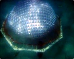 わくわくが止まらない！！水中に秘密基地を作ってみたよ