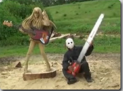 大きな初音ミクを彫るジェイソン的な彫り師