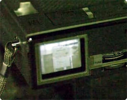 30年前の白黒ポータブルテレビで現在の放送を受信してみた