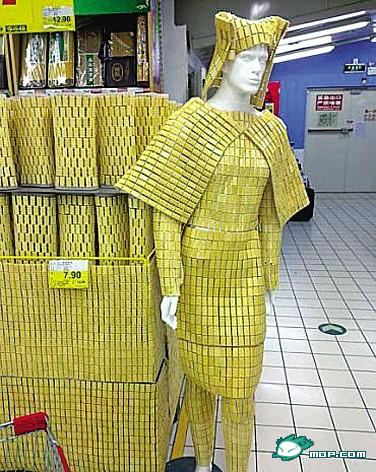 funny-china-supermarket-product-displays-01
