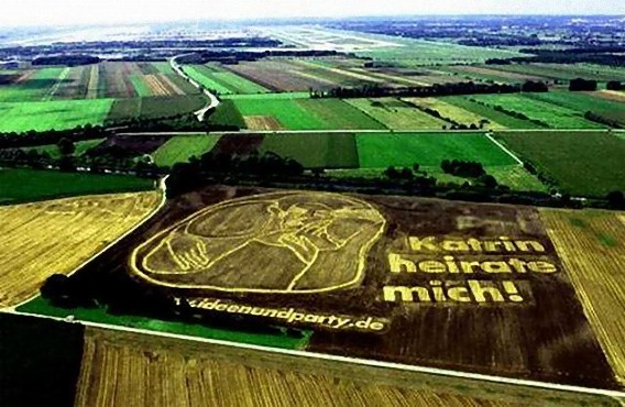 advertising_with_crop_circles_640_02_e