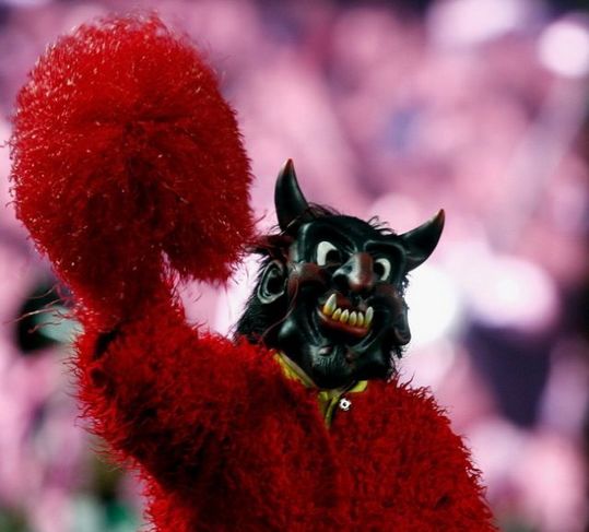 scary_mascots_10