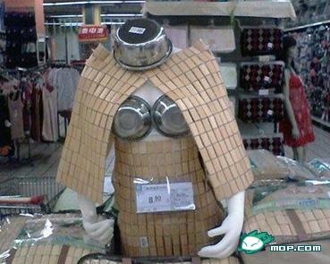 funny-china-supermarket-product-displays-07