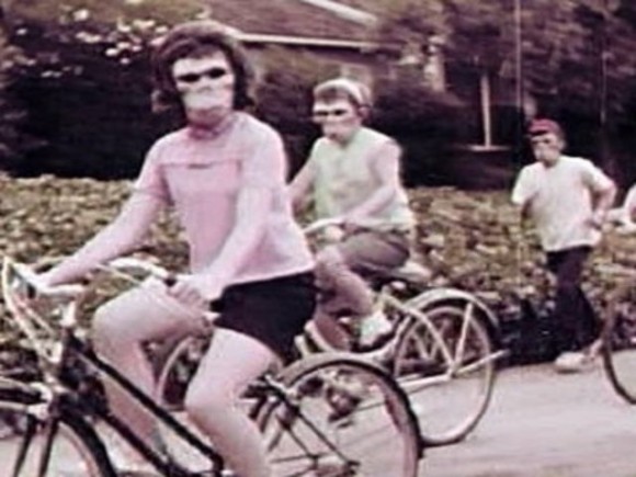 1963年に制作された子供向け自転車の安全運転を促す啓蒙ビデオが恐怖に満ち溢れていた（トラウマ注意）