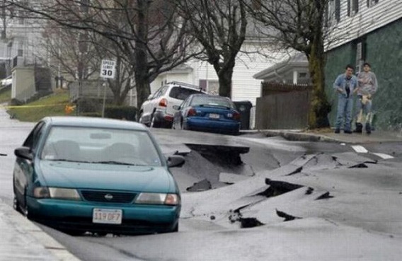 weird_car_crashes_640_21
