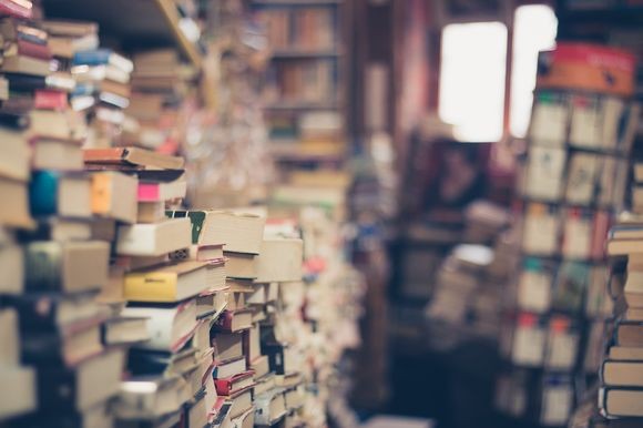 bookstack_pixabay