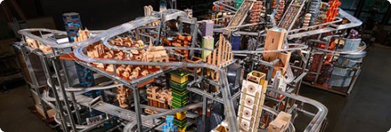 最高にクールなミニカーのサーキット「メトロポリス?」