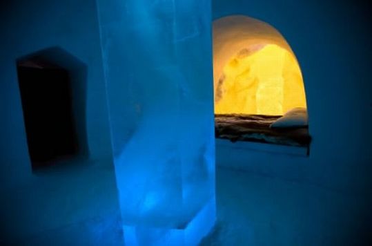 ice_hotel_07